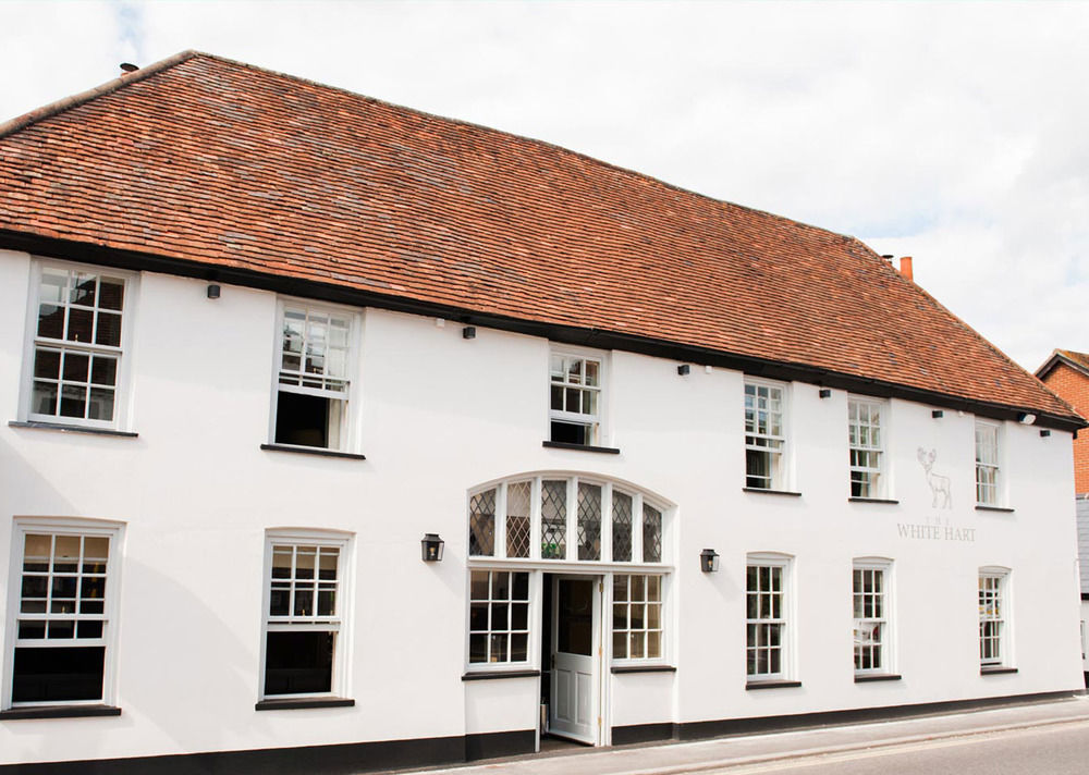 The White Hart, Overton Overton  Buitenkant foto